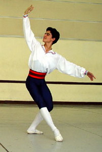 The third prize at the 10th International Ballet Student Competition in the Great Theater of Havana to dancer Julio Blanes